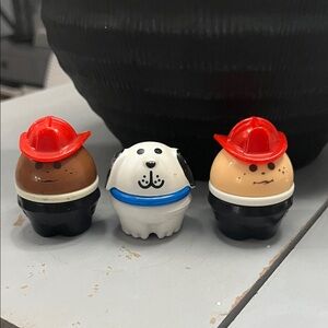 Little Tikes Toddle Tots Firemen and Dog
